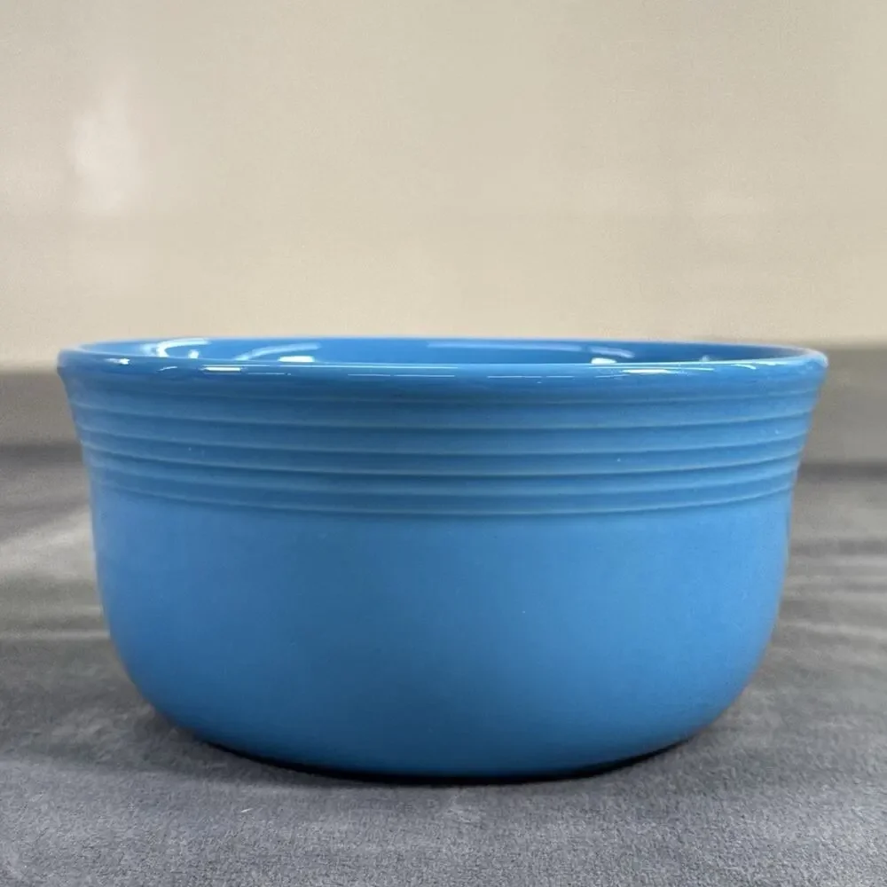 NEW Fiestaware Peackcock Blue Retired Color GUSTO 28 oz Bowl Bnfts Charity